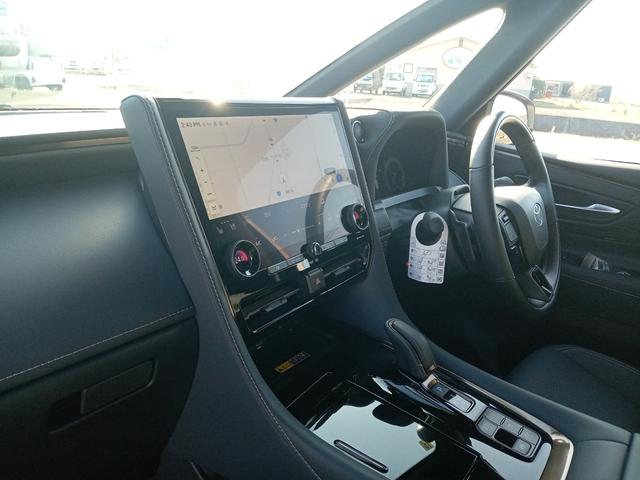 アルファードハイブリッド Ｚ　ナビ　クリアランスソナー　オートクルーズコントロール　レーンアシスト　パークアシスト　衝突被害軽減システム　両側電動スライドドア　オートマチックハイビーム　ＬＥＤヘッドランプ　サンルーフ（23枚目）