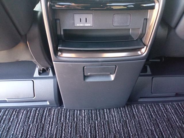 アルファードハイブリッド Ｚ　ナビ　クリアランスソナー　オートクルーズコントロール　レーンアシスト　パークアシスト　衝突被害軽減システム　両側電動スライドドア　オートマチックハイビーム　ＬＥＤヘッドランプ　サンルーフ（52枚目）