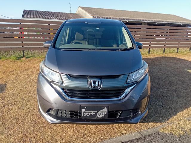 フリード G・ホンダセンシング ETC バックカメラ ナビ オートクルーズコントロール レーンアシスト 衝突被害軽減システム 両側電動スライドドア スマートキー アイドリングストップ 3列シート CVT CD USB(12枚目)