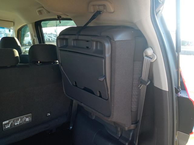 フリード G・ホンダセンシング ETC バックカメラ ナビ オートクルーズコントロール レーンアシスト 衝突被害軽減システム 両側電動スライドドア スマートキー アイドリングストップ 3列シート CVT CD USB(32枚目)