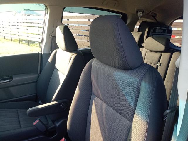 フリード G・ホンダセンシング ETC バックカメラ ナビ オートクルーズコントロール レーンアシスト 衝突被害軽減システム 両側電動スライドドア スマートキー アイドリングストップ 3列シート CVT CD USB(44枚目)