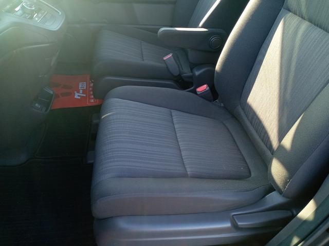 フリード G・ホンダセンシング ETC バックカメラ ナビ オートクルーズコントロール レーンアシスト 衝突被害軽減システム 両側電動スライドドア スマートキー アイドリングストップ 3列シート CVT CD USB(45枚目)