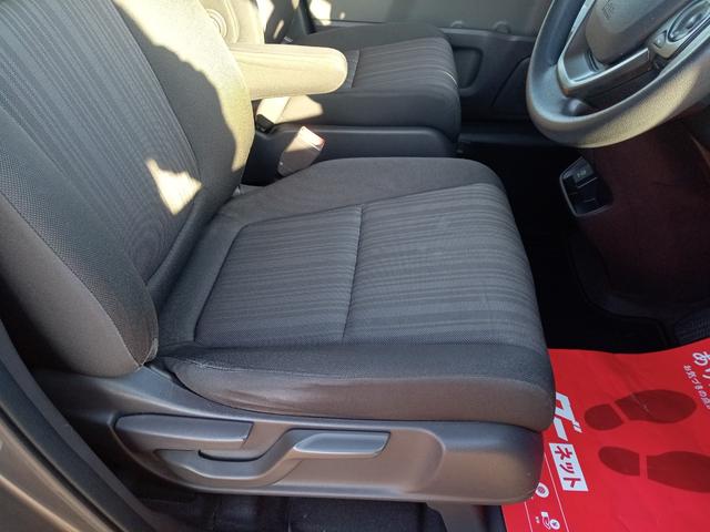 フリード G・ホンダセンシング ETC バックカメラ ナビ オートクルーズコントロール レーンアシスト 衝突被害軽減システム 両側電動スライドドア スマートキー アイドリングストップ 3列シート CVT CD USB(49枚目)