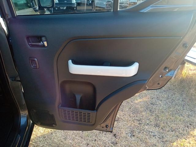 クロスビー ハイブリッドＭＺ　ＥＴＣ　全周囲カメラ　クリアランスソナー　オートクルーズコントロール　レーンアシスト　衝突被害軽減システム　ナビ　ＴＶ　オートライト　ＬＥＤヘッドランプ　アルミホイール　スマートキー（35枚目）