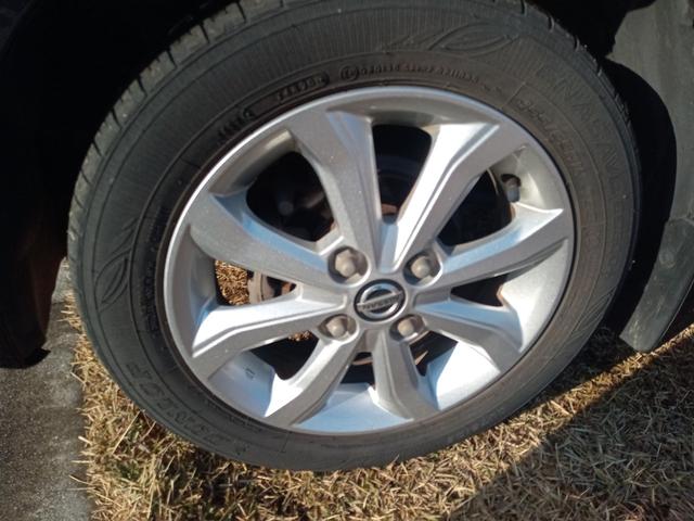 デイズ Ｘ　ドライブレコーダー　バックカメラ　ナビ　ＴＶ　クリアランスソナー　衝突被害軽減システム　オートライト　スマートキー　アイドリングストップ　ベンチシート　ＣＶＴ　盗難防止システム　ＡＢＳ　ＥＳＣ　ＣＤ（20枚目）