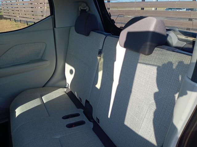 デイズ Ｘ　ドライブレコーダー　バックカメラ　ナビ　ＴＶ　クリアランスソナー　衝突被害軽減システム　オートライト　スマートキー　アイドリングストップ　ベンチシート　ＣＶＴ　盗難防止システム　ＡＢＳ　ＥＳＣ　ＣＤ（43枚目）