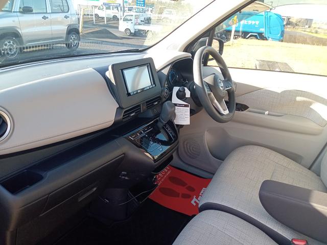 デイズ Ｘ　ドライブレコーダー　バックカメラ　ナビ　ＴＶ　クリアランスソナー　衝突被害軽減システム　オートライト　スマートキー　アイドリングストップ　ベンチシート　ＣＶＴ　盗難防止システム　ＡＢＳ　ＥＳＣ　ＣＤ（49枚目）