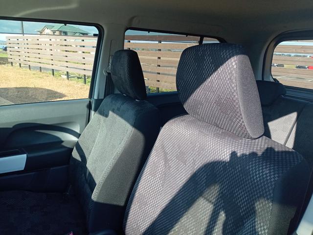 ハスラー Ａ　キーレスエントリー　ＣＶＴ　盗難防止システム　ＡＢＳ　ＣＤ　Ｂｌｕｅｔｏｏｔｈ　衝突安全ボディ　エアコン　パワーステアリング　パワーウィンドウ（11枚目）