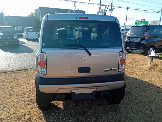 ハスラー Ａ　キーレスエントリー　ＣＶＴ　盗難防止システム　ＡＢＳ　ＣＤ　Ｂｌｕｅｔｏｏｔｈ　衝突安全ボディ　エアコン　パワーステアリング　パワーウィンドウ（17枚目）