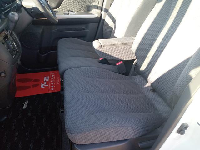 スペーシア Ｘリミテッド　両側電動スライドドア　衝突被害軽減システム　ＨＩＤ　スマートキー　アイドリングストップ　シートヒーター　ベンチシート　ＣＶＴ　盗難防止システム　ＡＢＳ　ＥＳＣ　ＣＤ　ＵＳＢ　Ｂｌｕｅｔｏｏｔｈ（10枚目）