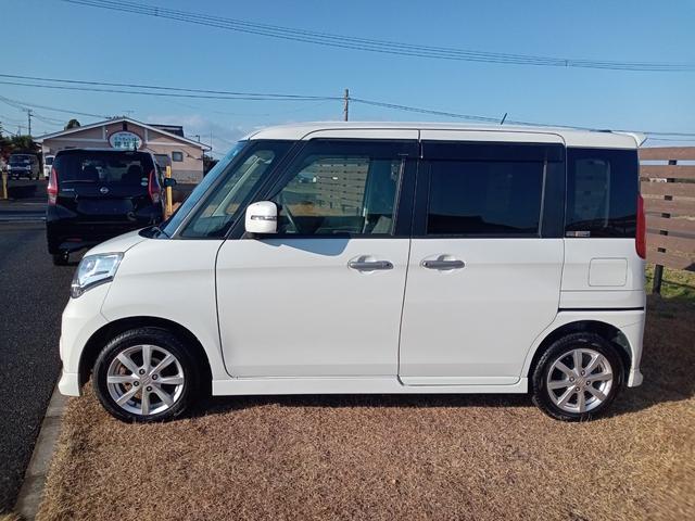 スペーシア Ｘリミテッド　両側電動スライドドア　衝突被害軽減システム　ＨＩＤ　スマートキー　アイドリングストップ　シートヒーター　ベンチシート　ＣＶＴ　盗難防止システム　ＡＢＳ　ＥＳＣ　ＣＤ　ＵＳＢ　Ｂｌｕｅｔｏｏｔｈ（14枚目）