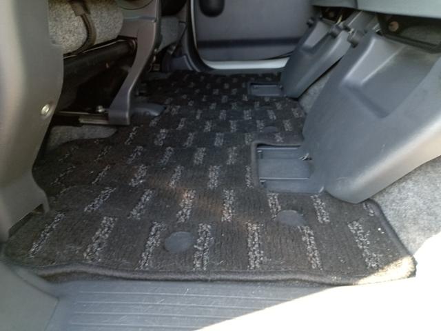 スペーシア Ｘリミテッド　両側電動スライドドア　衝突被害軽減システム　ＨＩＤ　スマートキー　アイドリングストップ　シートヒーター　ベンチシート　ＣＶＴ　盗難防止システム　ＡＢＳ　ＥＳＣ　ＣＤ　ＵＳＢ　Ｂｌｕｅｔｏｏｔｈ（40枚目）