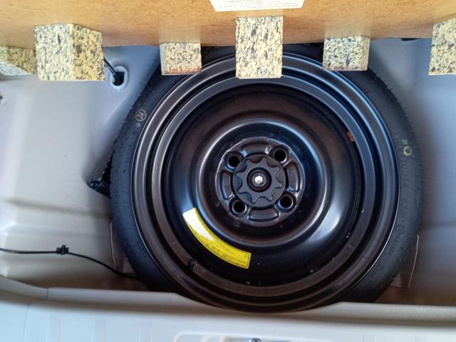 ピクシススペース X バックカメラ ナビ TV スマートキー アイドリングストップ ベンチシート CVT 盗難防止システム ABS CD USB Bluetooth 衝突安全ボディ エアコン パワーステアリング(33枚目)