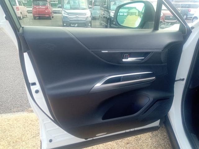 ハリアーハイブリッド Ｚ　レザーパッケージ　全周囲カメラ　クリアランスソナー　オートクルーズコントロール　レーンアシスト　パワーシート　衝突被害軽減システム　ナビ　ＴＶ　オートマチックハイビーム　ＬＥＤヘッドランプ　電動リアゲート（50枚目）