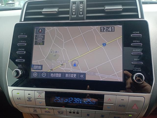 �i�r�t�������s��h���C�u���y�����ЂƎ��I���߂Ă̓��ł��������ƂȂ��G�X�R�[�g���Ă���܂��B