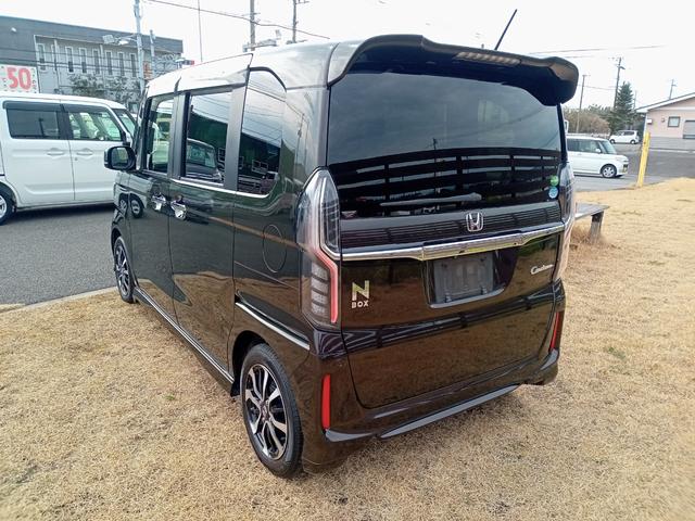 Ｎ－ＢＯＸカスタム Ｇ・Ｌホンダセンシング　ドライブレコーダー　ＥＴＣ　バックカメラ　両側電動スライドドア　ナビ　ＴＶ　オートクルーズコントロール　レーンアシスト　衝突被害軽減システム　ＬＥＤヘッドランプ　スマートキー　アイドリングストップ（17枚目）