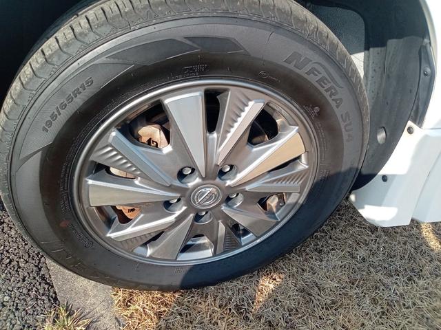 セレナ ｅ－パワー　ハイウェイスターＶ　ドライブレコーダー　ＥＴＣ　全周囲カメラ　ナビ　ＴＶ　クリアランスソナー　オートクルーズコントロール　パークアシスト　衝突被害軽減システム　両側電動スライドドア　ＬＥＤヘッドランプ　スマートキー（29枚目）