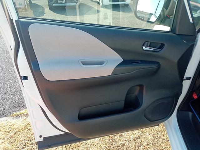 セレナ ｅ－パワー　ハイウェイスターＶ　ドライブレコーダー　ＥＴＣ　全周囲カメラ　ナビ　ＴＶ　クリアランスソナー　オートクルーズコントロール　パークアシスト　衝突被害軽減システム　両側電動スライドドア　ＬＥＤヘッドランプ　スマートキー（50枚目）