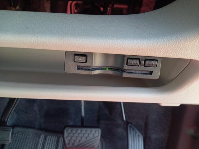 キャスト スタイルＧ　ＳＡＩＩ　ＥＴＣ　ナビ　ＴＶ　クリアランスソナー　衝突被害軽減システム　オートライト　ＬＥＤヘッドランプ　スマートキー　アイドリングストップ　電動格納ミラー　ベンチシート　ＣＶＴ　盗難防止システム　ＡＢＳ（9枚目）