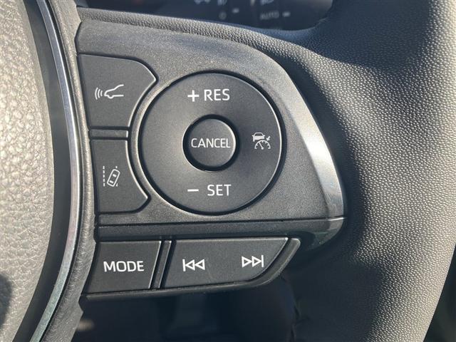 ＲＡＶ４ Ｇ　ワンオーナー　記録簿　衝突被害軽減システム　アイドリングストップ　横滑り防止機能　フルセグ　バックカメラ　スマートキー　キーレス　ＥＴＣ　オートクルーズコントロール　ＬＥＤヘッドランプ　４ＷＤ（18枚目）