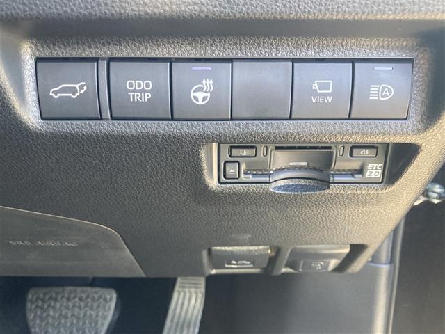 ＲＡＶ４ Ｇ　ワンオーナー　記録簿　衝突被害軽減システム　アイドリングストップ　横滑り防止機能　フルセグ　バックカメラ　スマートキー　キーレス　ＥＴＣ　オートクルーズコントロール　ＬＥＤヘッドランプ　４ＷＤ（19枚目）