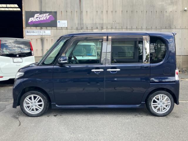 タント カスタムVセレクション ナビテレビ 両側スライドドア パノラマオープンドア スマートキー セキュリティー ベンチシート 純正アルミホイール HIDライト ウインカーミラー(4枚目)