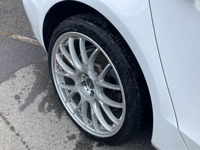 Ａ４アバント １．８ＴＦＳＩ　ナビテレビ　ＥＴＣ　パワーシート　キーレス　社外アルミホイール　レザー調シートカバー（6枚目）