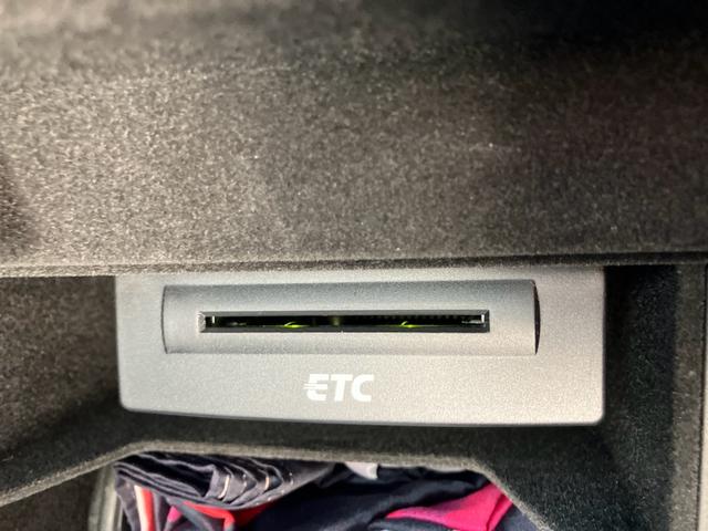 Ａ４アバント １．８ＴＦＳＩ　ナビテレビ　ＥＴＣ　パワーシート　キーレス　社外アルミホイール　レザー調シートカバー（21枚目）