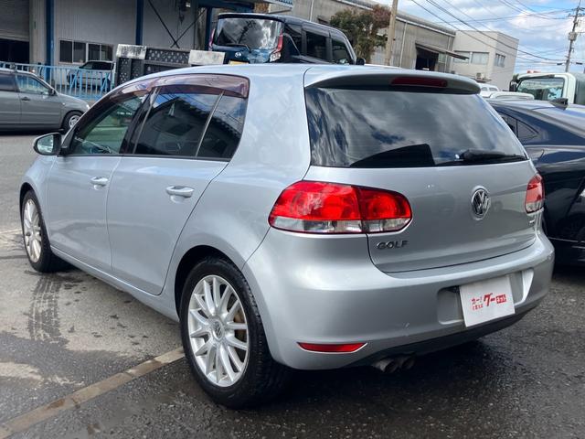 ゴルフ ＴＳＩコンフォートライン　ナビテレビ　純正アルミホイール　セキュリティー　ヘッドライトレベライザー　オートライト（7枚目）