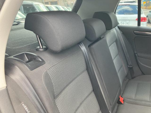 ゴルフ ＴＳＩコンフォートライン　ナビテレビ　純正アルミホイール　セキュリティー　ヘッドライトレベライザー　オートライト（15枚目）