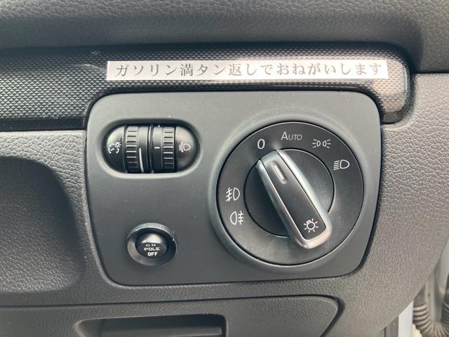 ゴルフ ＴＳＩコンフォートライン　ナビテレビ　純正アルミホイール　セキュリティー　ヘッドライトレベライザー　オートライト（24枚目）