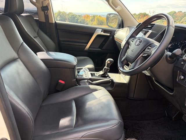 ランドクルーザープラド TX Lパッケージ マットブラックエディション ★新車ワンオーナー・サンルーフ・本革シート・シートヒーター・ALPINEナビ・ドラレコ・Bluetooth・ETC(27枚目)