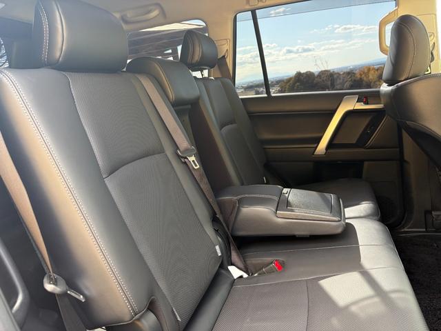 ランドクルーザープラド TX Lパッケージ マットブラックエディション ★新車ワンオーナー・サンルーフ・本革シート・シートヒーター・ALPINEナビ・ドラレコ・Bluetooth・ETC(39枚目)