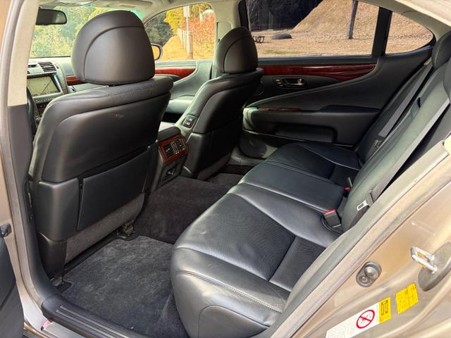 �����̓x�͓��X�̎ԗ����������������L�������܂��B�C�ɂȂ�_������܂����獱�ׂȂ��Ƃł��\���܂���I���C�y�ɂ��₢�����������I