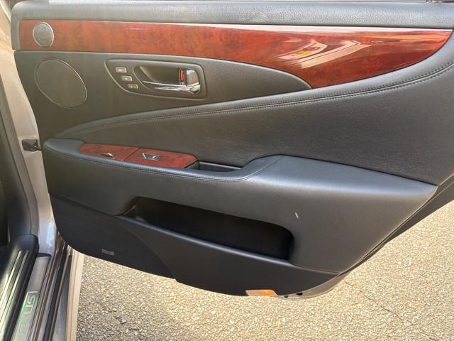 �����ÎԔ̔��͂������V�Ԕ̔��E�Ԍ��������E������h���Ȃǂ��Ԃ̂��ƂȂ牽�ł����X�ւ����k���������B���Ԃ̕ی���̏።�����������X�ɂ����k�������B