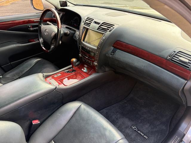 �����̓x�͓��X�̎ԗ����������������L�������܂��B�C�ɂȂ�_������܂����獱�ׂȂ��Ƃł��\���܂���I���C�y�ɂ��₢����������