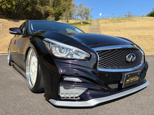 フーガ 370GT タイプS 後期型・サンルーフ・黒革シート・社外フルエアロ・WORK21インチAW・カズサスエアサス・社外リアマフラー・純正ナビ・シートヒーター・バックカメラ・ドラレコ・Bluetooth・ETC(2枚目)