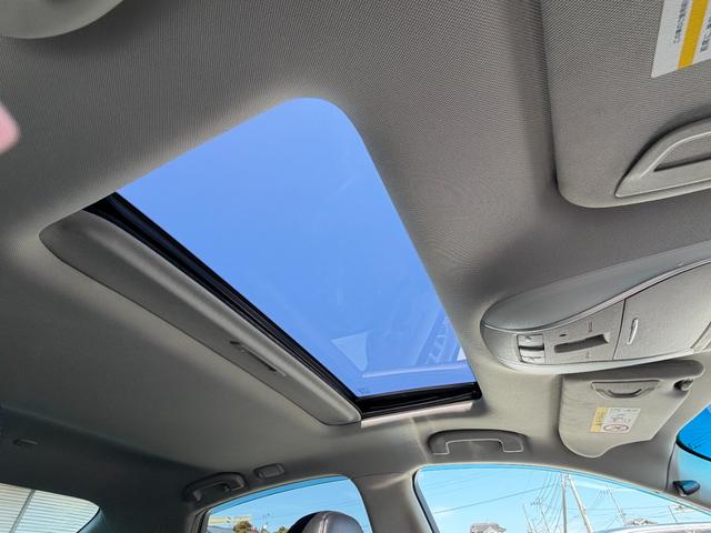 フーガ 370GT タイプS 後期型・サンルーフ・黒革シート・社外フルエアロ・WORK21インチAW・カズサスエアサス・社外リアマフラー・純正ナビ・シートヒーター・バックカメラ・ドラレコ・Bluetooth・ETC(64枚目)