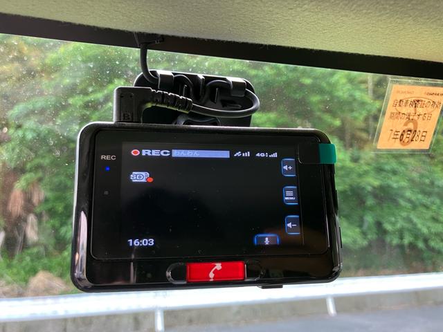 ジムニー ＸＣ　ナビ・フルセグＴＶ　Ｂｌｕｅｔｏｏｔｈ接続　レーンアシスト　ＬＥＤヘッドランプ　スマートキー　４ＷＤ　ＣＤ再生　純正マフラー有　純正グレード有　天井塗装　アルミホイール（31枚目）