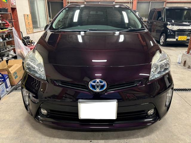 プリウス Ｓ　ローダウン／ＥＴＣ／バックカメラ／Ｂｌｕｅｔｏｏｔｈ接続／ナビ・テレビ／スマートキー／プッシュスタート／ＣＤ・ＤＶＤ再生／車検令和９年３月（2枚目）