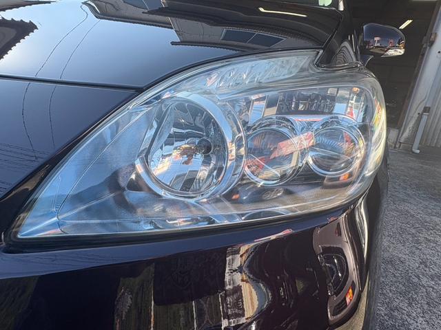 プリウス Ｓ　ローダウン／ＥＴＣ／バックカメラ／Ｂｌｕｅｔｏｏｔｈ接続／ナビ・テレビ／スマートキー／プッシュスタート／ＣＤ・ＤＶＤ再生／車検令和９年３月（14枚目）