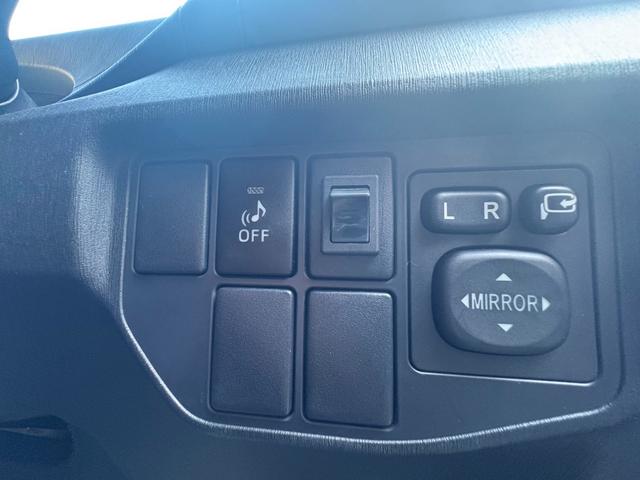 プリウス Ｓ　ローダウン／ＥＴＣ／バックカメラ／Ｂｌｕｅｔｏｏｔｈ接続／ナビ・テレビ／スマートキー／プッシュスタート／ＣＤ・ＤＶＤ再生／車検令和９年３月（23枚目）