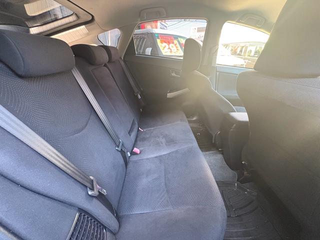 プリウス Ｓ　ローダウン／ＥＴＣ／バックカメラ／Ｂｌｕｅｔｏｏｔｈ接続／ナビ・テレビ／スマートキー／プッシュスタート／ＣＤ・ＤＶＤ再生／車検令和９年３月（25枚目）