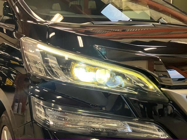 ヴェルファイア ２．５Ｚ　Ａエディション　ゴールデンアイズ　ＴＲＤエアロ・マフラー／１１インチアルパインナビ／１２．８インチアルパイン後席モニタ／Ｂｌｕｅｔｏｏｔｈ接続／両側電動スライドドア／ＥＴＣ／ＣＤ・ＤＶＤ再生／スマートキー／１８インチアルミホイール（24枚目）