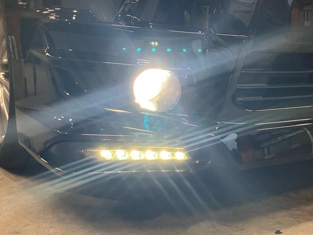 ヴェルファイア ２．５Ｚ　Ａエディション　ゴールデンアイズ　ＴＲＤエアロ・マフラー／１１インチアルパインナビ／１２．８インチアルパイン後席モニタ／Ｂｌｕｅｔｏｏｔｈ接続／両側電動スライドドア／ＥＴＣ／ＣＤ・ＤＶＤ再生／スマートキー／１８インチアルミホイール（25枚目）