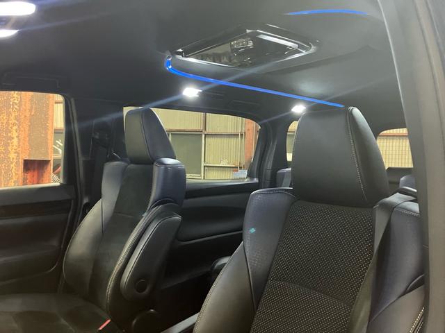 ヴェルファイア ２．５Ｚ　Ａエディション　ゴールデンアイズ　ＴＲＤエアロ・マフラー／１１インチアルパインナビ／１２．８インチアルパイン後席モニタ／Ｂｌｕｅｔｏｏｔｈ接続／両側電動スライドドア／ＥＴＣ／ＣＤ・ＤＶＤ再生／スマートキー／１８インチアルミホイール（32枚目）