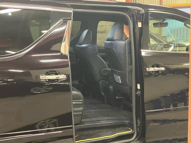 ヴェルファイア ２．５Ｚ　Ａエディション　ゴールデンアイズ　ＴＲＤエアロ・マフラー／１１インチアルパインナビ／１２．８インチアルパイン後席モニタ／Ｂｌｕｅｔｏｏｔｈ接続／両側電動スライドドア／ＥＴＣ／ＣＤ・ＤＶＤ再生／スマートキー／１８インチアルミホイール（40枚目）