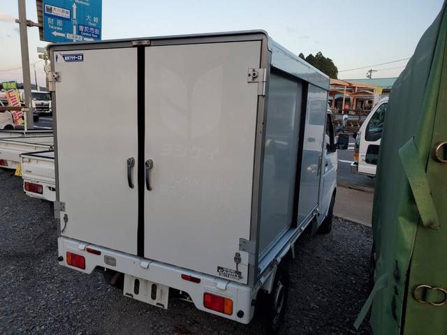 オートマ エアコン パワステ エアバック 三方開き 保冷車(4枚目)