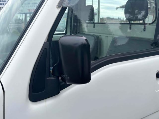サンバートラック ＴＢ　ＡＴ　エアコン　パワーステアリング　運転席エアバッグ　カセット（17枚目）