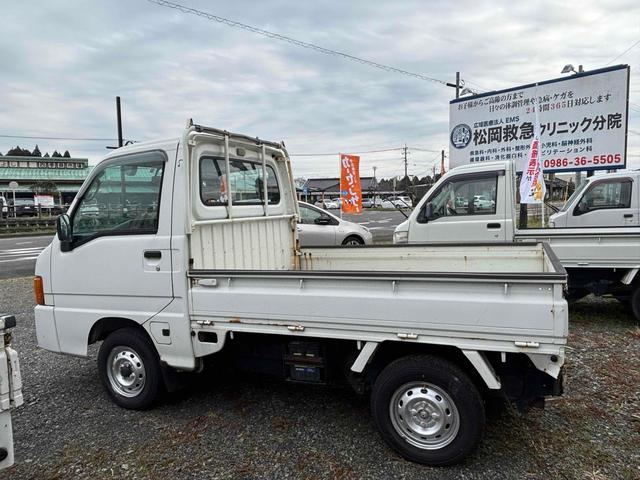 サンバートラック ＴＢ　ＡＴ　エアコン　パワーステアリング　運転席エアバッグ　カセット（18枚目）